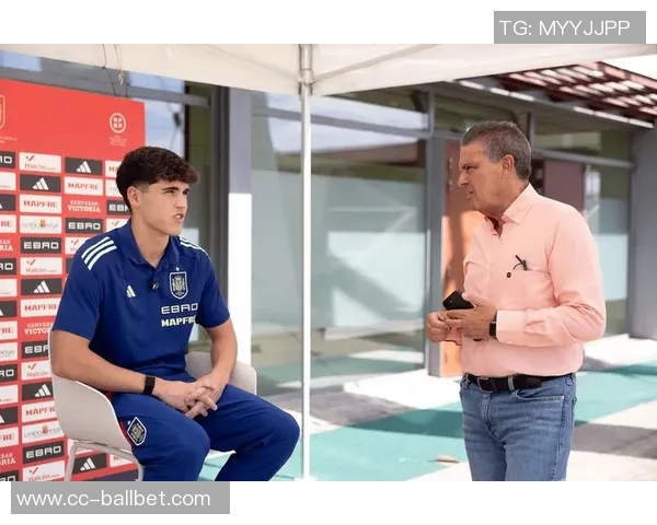 若塔壁画剩余款项捐赠LFC基金会助力基层足球发展新项目