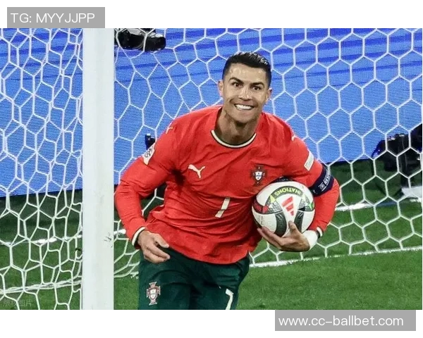 葡萄牙主帅回应C罗争议:胜利归功于经验失利却遭质疑 葡萄牙主帅回应C罗争议:胜利归功于经验失利却遭质疑